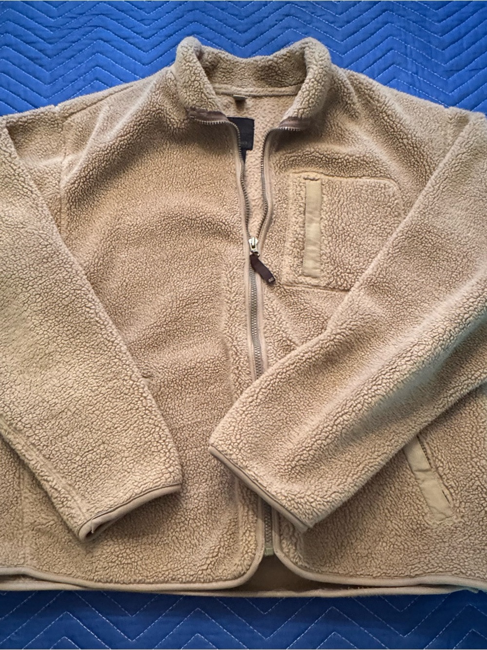 American Eagle 00s Cozy Tan Sherpa Fleece Zip Jacket